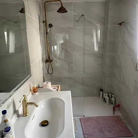 Playa Del Cura, Urban Glow - Modern,comfortable And Stylish Retreat