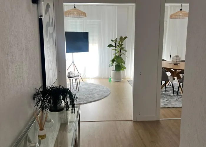 Playa Del Cura, Urban Glow - Modern,comfortable And Stylish Retreat Apartment *